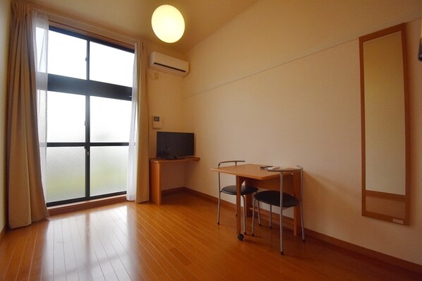 レオパレスエスペランサDの物件内観写真